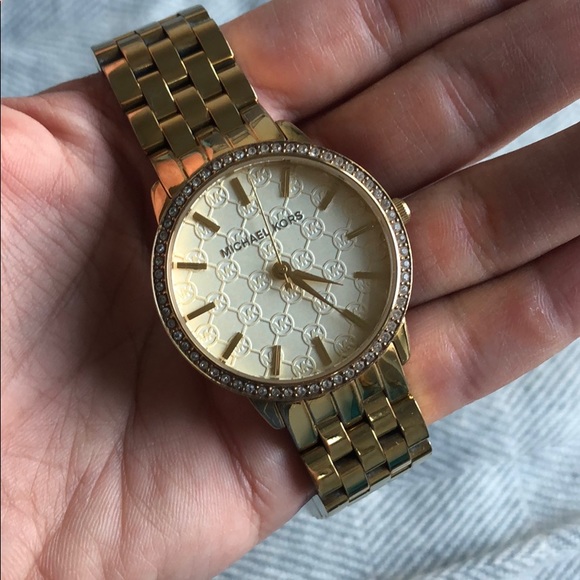 Michael Kors Gold watch - Picture 5 of 6